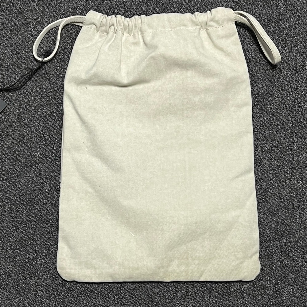 Travel Rinse Repeat Draw String Bag - Picture 4 of 5